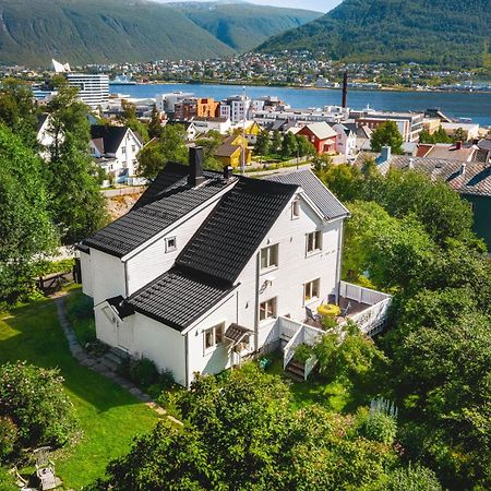 Historical Villa & Green Sanctuary In City Center Tromso Bagian luar foto
